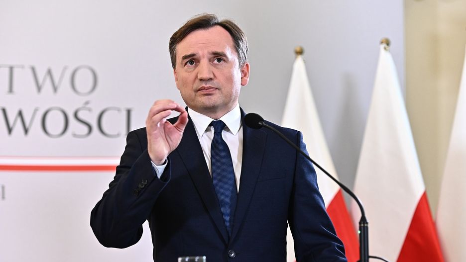 3-latek zgwałcony i pobity na śmierć. Zbigniew Ziobro uderza w sąd