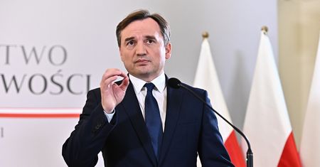 Zbigniew Ziobro oburzony wyrokiem dla oprawcy 3-latka. Jest reakcja