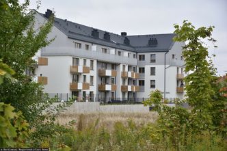 20 tys. dochodu i mieszkanie komunalne? Rząd szykuje zmiany