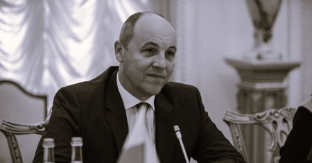 "Zabiłem". Zabójca Parubija zabrał głos przed rozprawą
