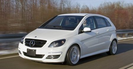 Mercedes B-klasy z silnikiem V8 pod maską!