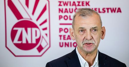 800 plus i obowiązek szkolny dla dzieci z Ukrainy. Nie wiadomo, ilu będzie uczniów