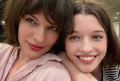 Córka Milli Jovovich poszła w jej ślady. 16-latka zachwyciła na czerwonym dywanie