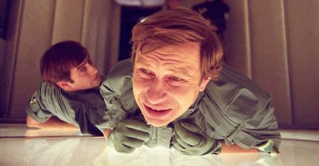 Quiz z Seksmisji. Sprawdź, czy znasz kultowy film!