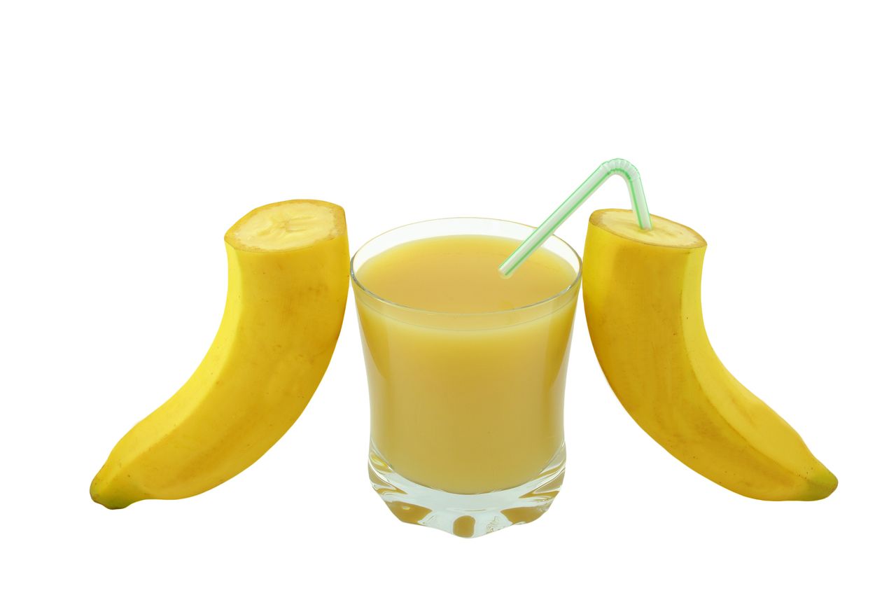 Orzeźwiający koktajl z banana i truskawek – prosty przepis na zdrowy napój