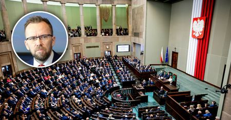 Nowe referendum? Pytania o likwidację Senatu, mniejszą liczbę posłów i referenda