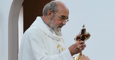 Ksiądz pobity na plebanii. Nowe informacje