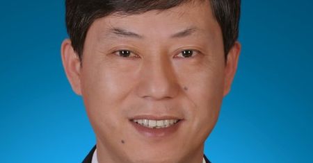 Plotki o Wuhan. Dyrektor laboratorium się nie dziwi
