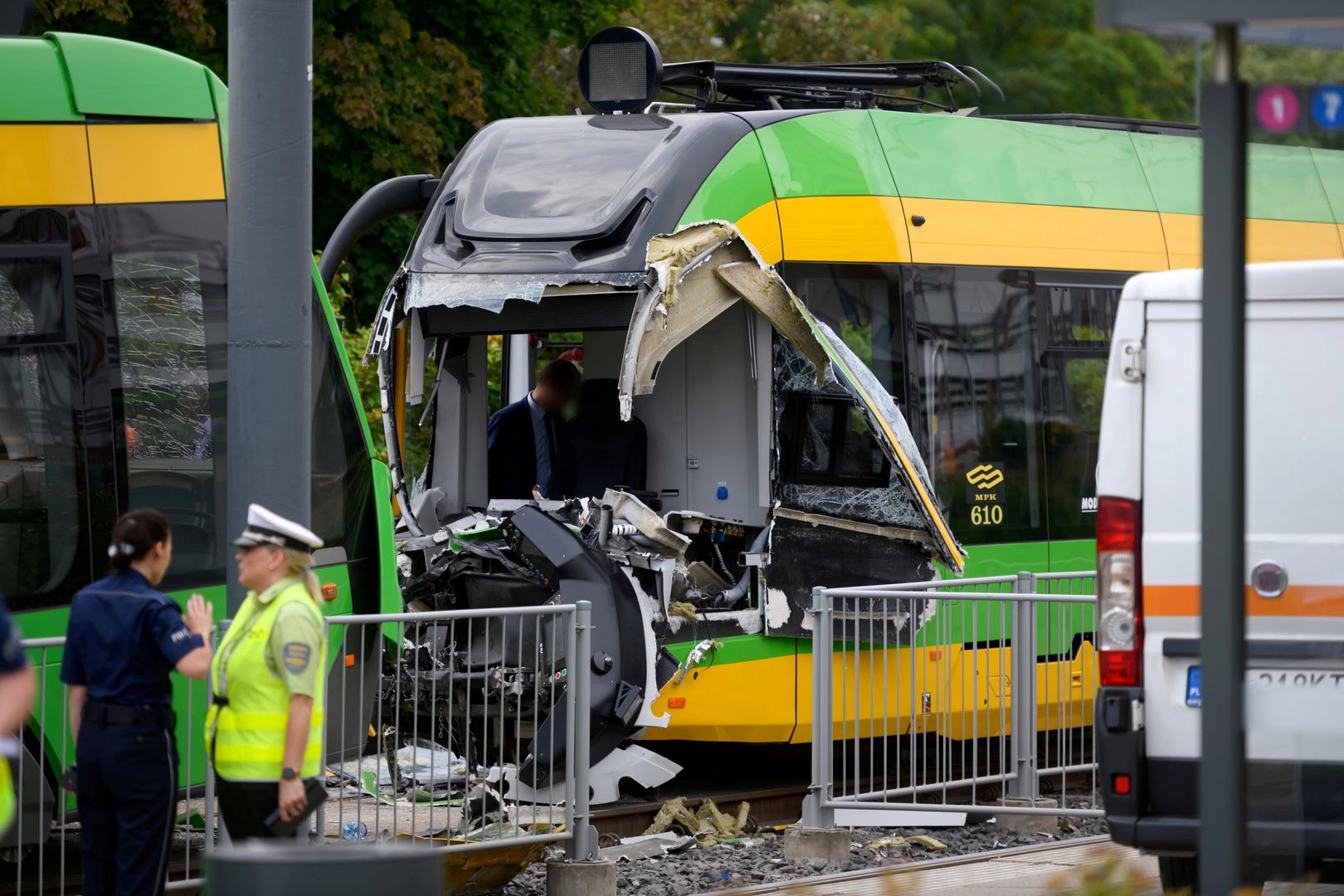 Zderzenie dwóch tramwajów w Poznaniu. Ponad 30 rannych
