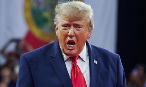 Donald Trump starł się z uczestnikiem wiecu. Padły słowa o Epsteinie