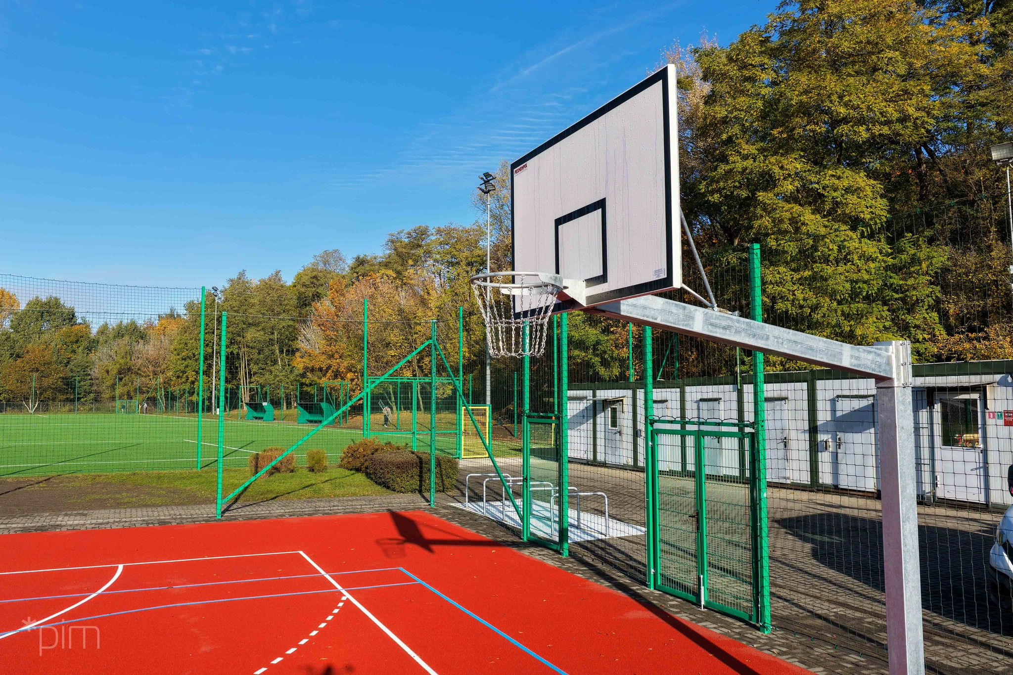 Kompleks sportowy przy al. Armii Poznań fot. PIM