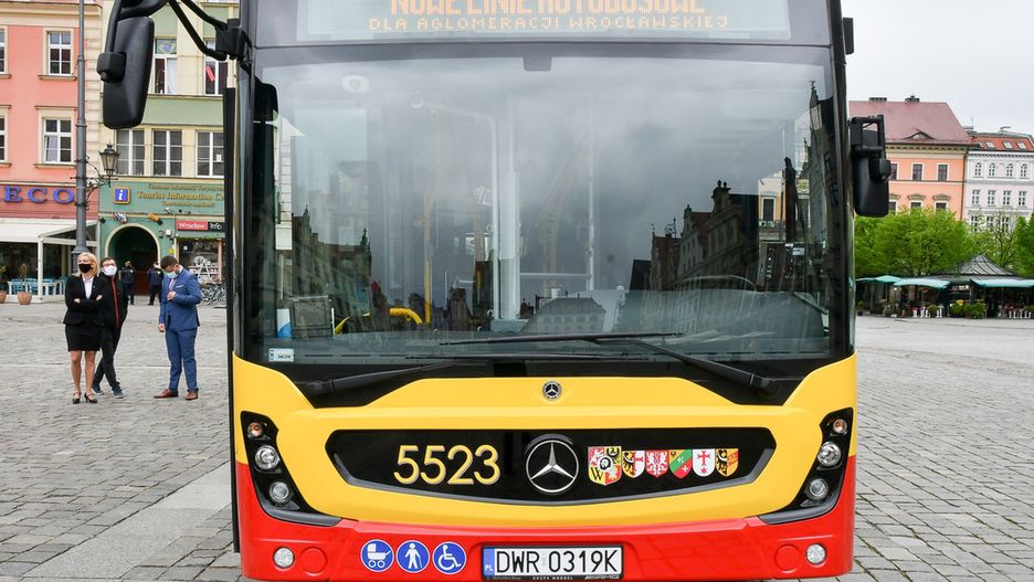 autobus MPK Wrocław DLA Dolnośląskie Linie Autobusowe