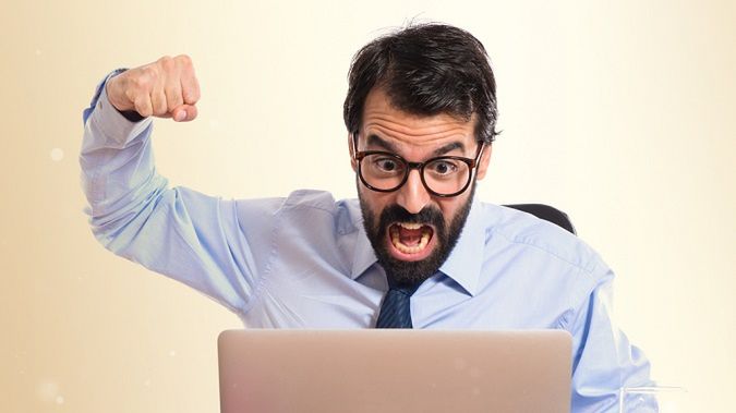 Internetowy troll zaczyna rządzić polityką. Z kandydatami walczy się także w Sieci 1