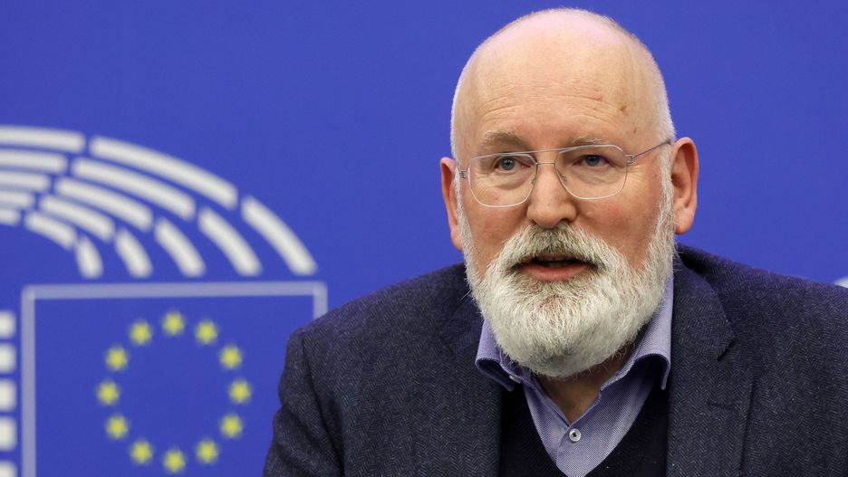 Timmermans: Kreml woli trzymać "dużych chłopców" po swojej stronie 