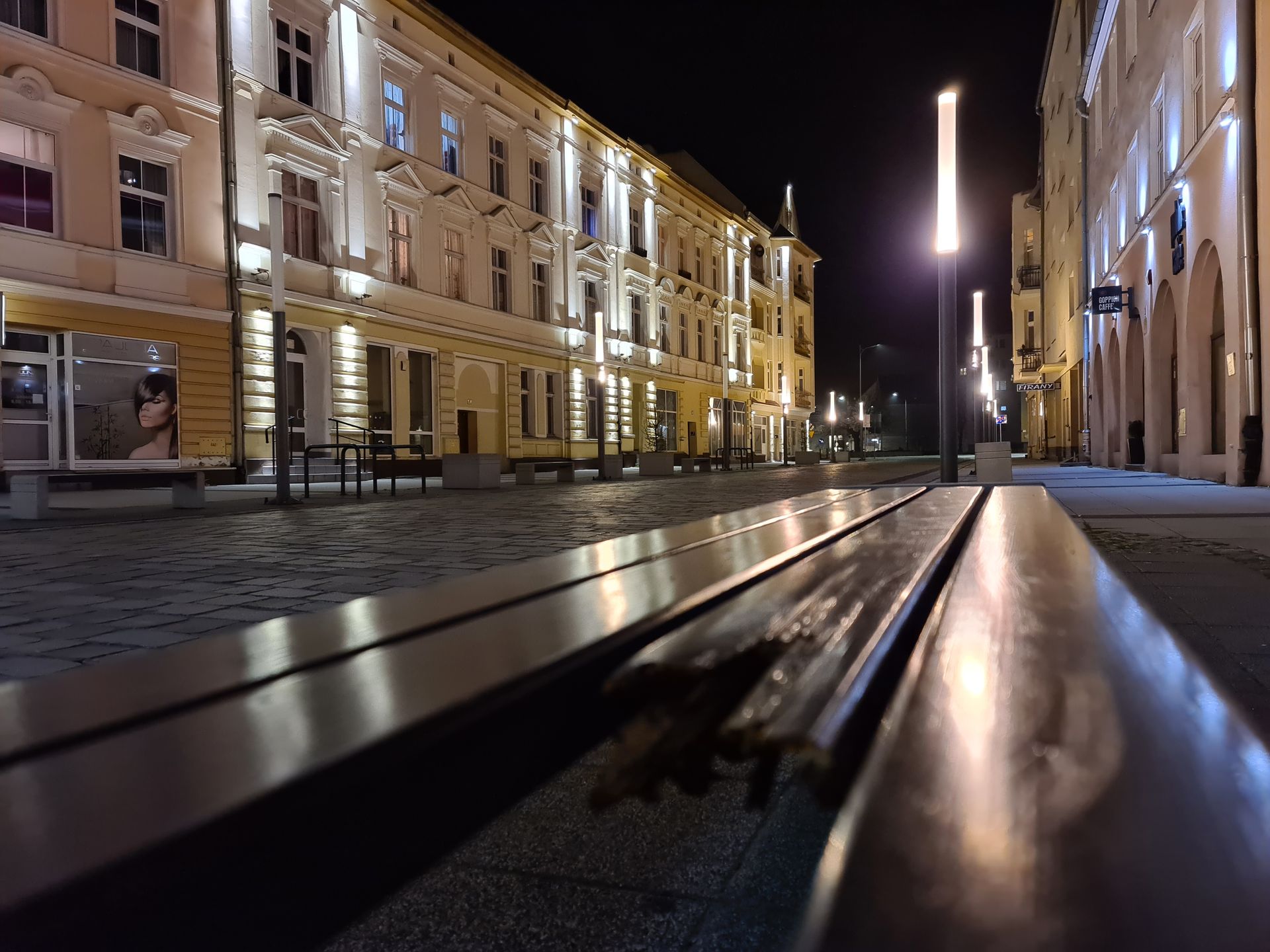 Samsung Galaxy S20 kontra S20 Ultra. Porównanie aparatów 27