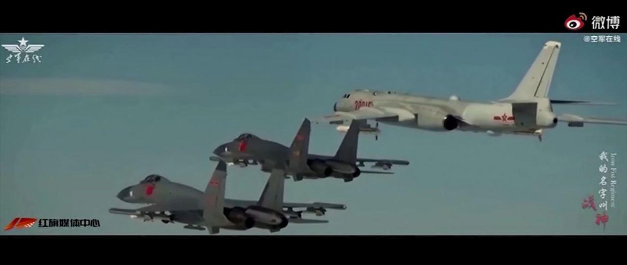 Propagandowy film chińskich sił powietrznych wykorzystuje materiały z hollywoodzkich hitów
