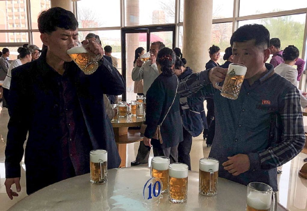 Dostarczał alkohol do Korei Północnej. Został skazany
