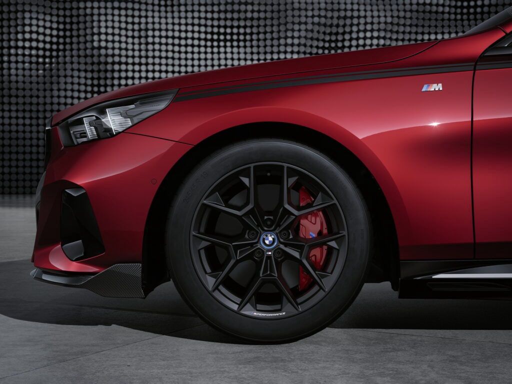 BMW Serii 5 z pakietem M Performance