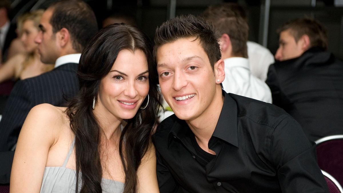 Mesut Oezil i Anną-Marią Lagerblom 