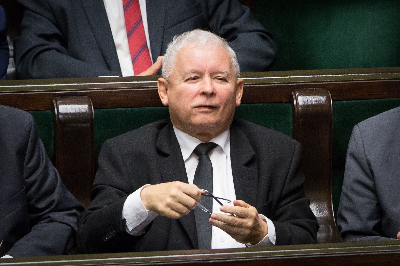 Kaczyński obiecał podwyżki. Miażdżąca opinia Polaków [BADANIE]