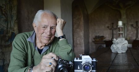 Nie żyje David Douglas Duncan, legendarny fotograf wojenny