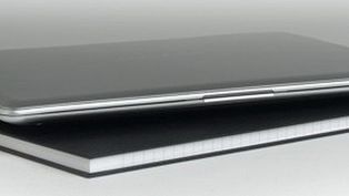 Dixons szykuje "swojego MacBooka Air" 1