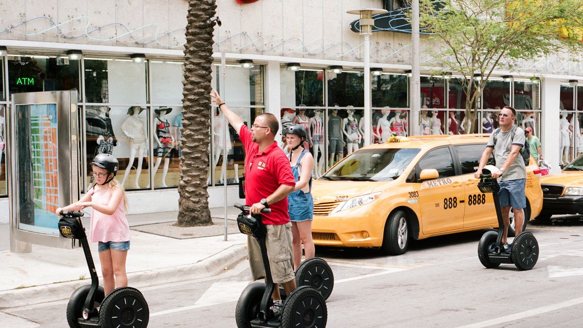 Mr. Jose pokazuje, jak wyglądają „wymarzone amerykańskie wakacje” w swoim najnowszym projekcie 1