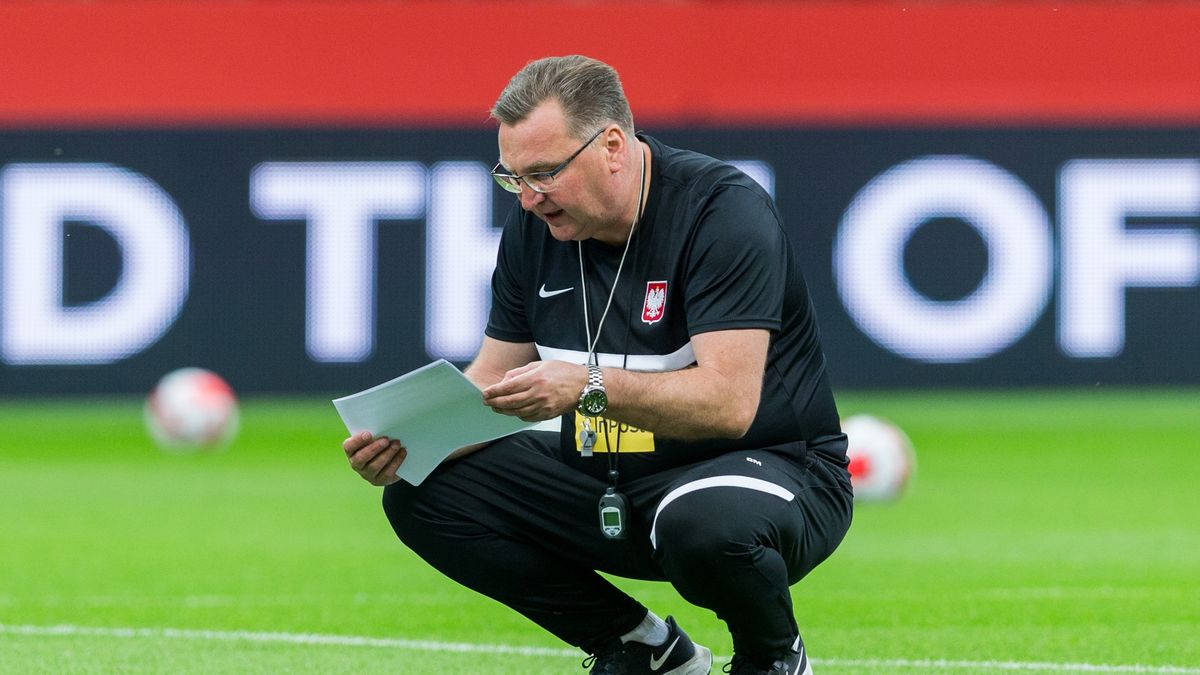 Trener Czeslaw Michniewicz before Europa Nations League match in Warsaw, Poland, on June 13, 2022. (Photo by Foto Olimpik/NurPhoto via Getty Images)