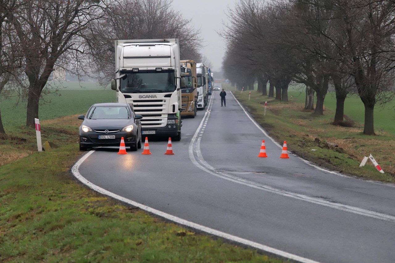 Pożar ciężarówki na DK25 pod Bydgoszczą. Utrudnienia w ruchu