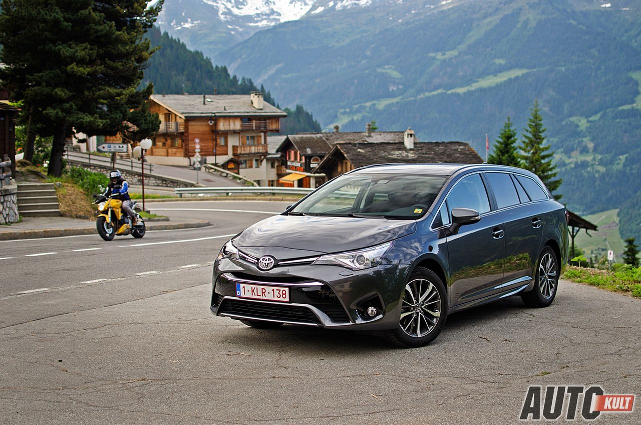 Nowa Toyota Avensis Touring Sports (2015) 1,6 D-4D & 2,0 D-4D - test, opinia, spalanie, cena
