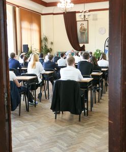 Matura 2025. Język niemiecki rozszerzony i dwujęzyczny. Jak wygląda egzamin i kto go zdaje?