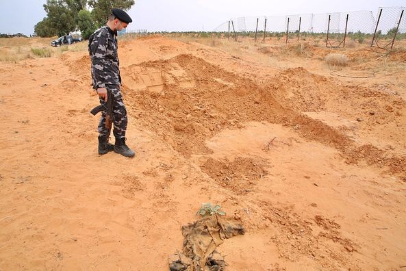 ONZ: W Libii znaleziono co najmniej osiem masowych grobów