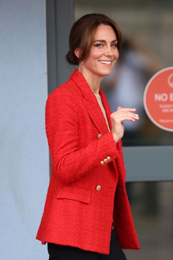 Kate Middleton during a meeting at a specialist center in British Sittingbourne