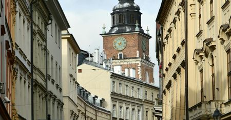 Pogoda w Krakowie. Prognoza na poniedziałek 1 grudnia. Mgły i lekki mróz