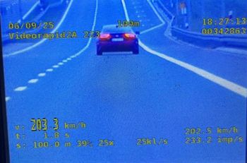 Nagrali go tam, gdzie dzień wcześniej zginęła dziennikarka. Tyle miał na liczniku