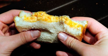 Tych produktów unikaj jak ognia. Sieją spustoszenie w jelitach