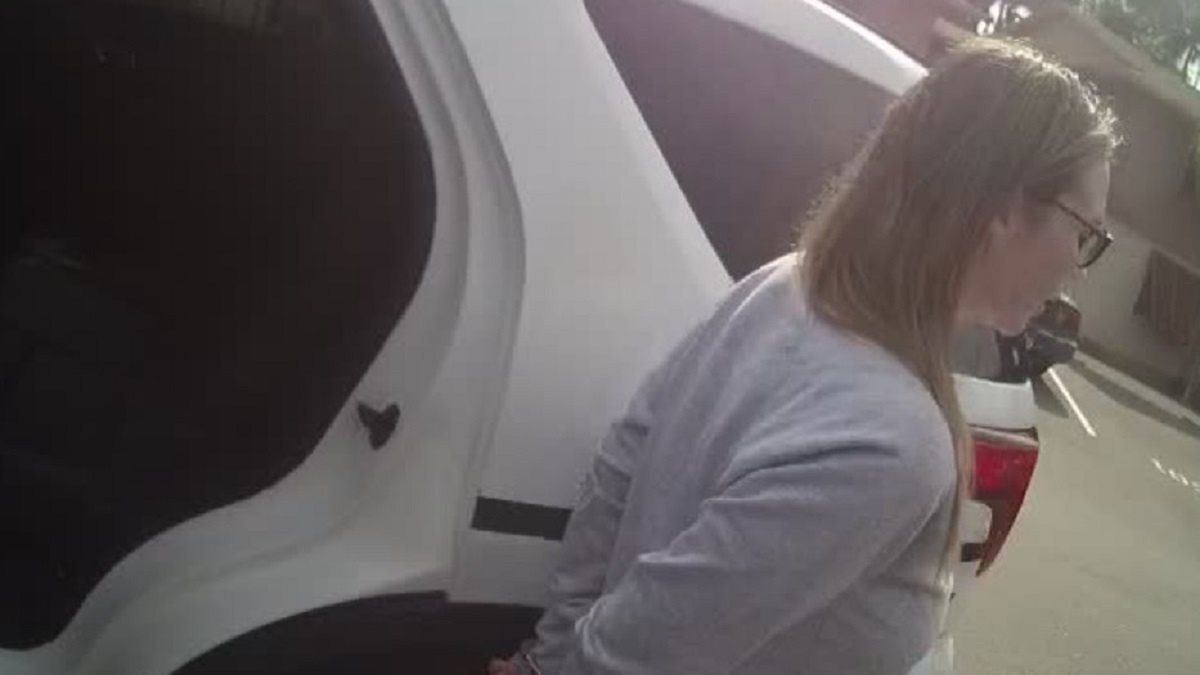 Ukradła tożsamość seniorce chorej na Alzheimera. Potrzebowała kredytu na operacje plastyczne 