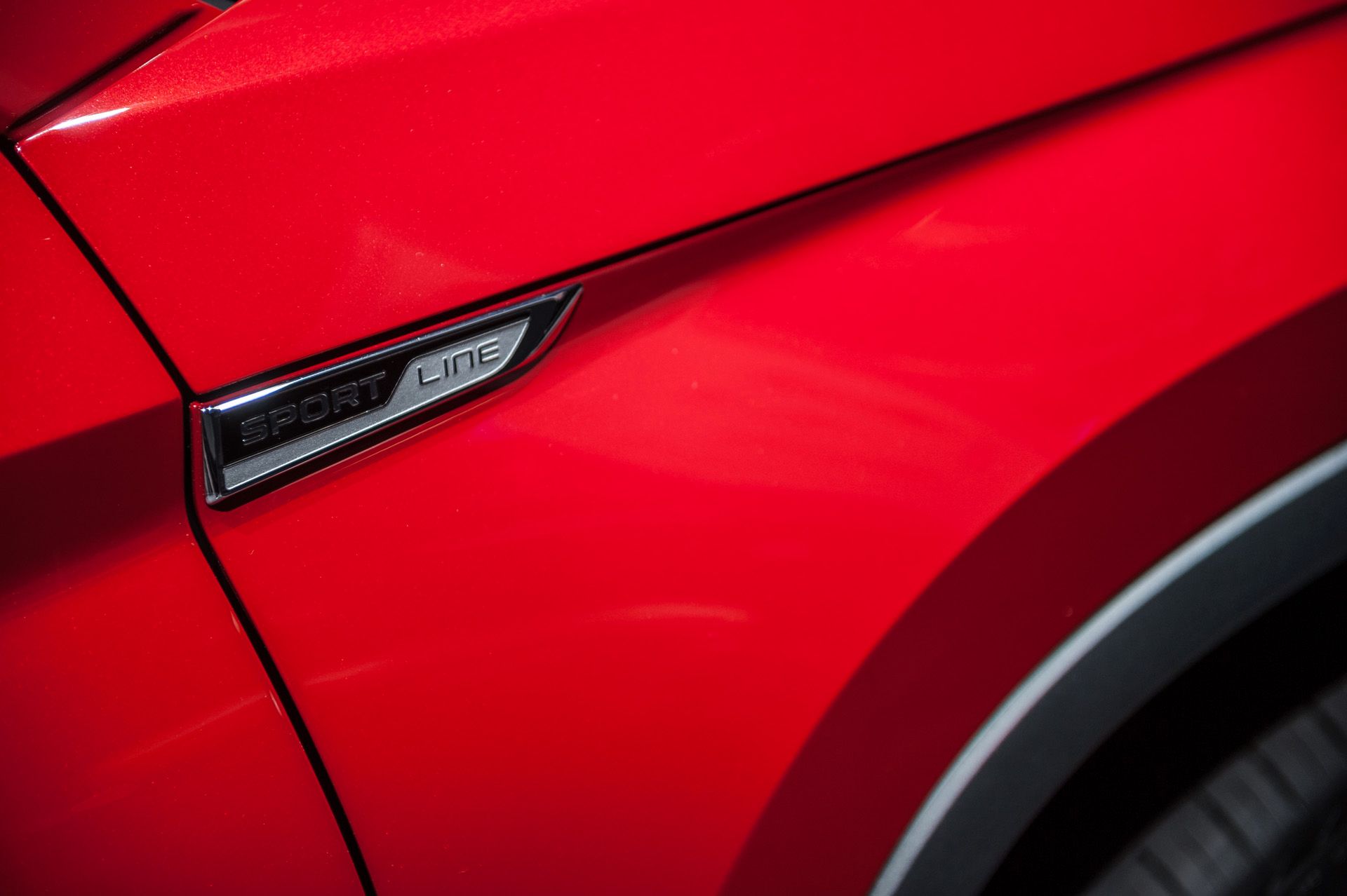 Kodiaq wygląda jak wycięty za pomocą promienia lasera