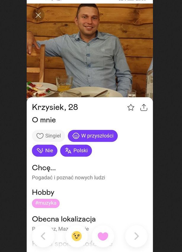 Screen z aplikacji Tinder