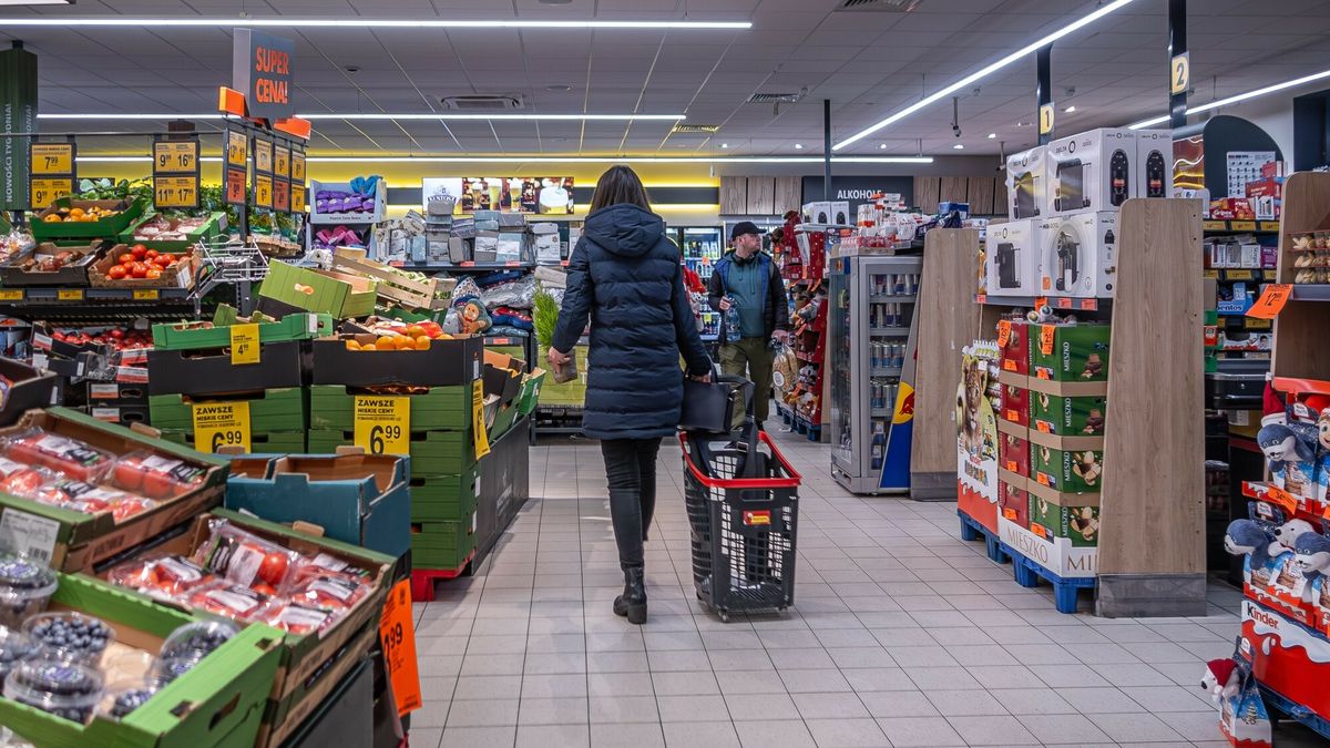 Wojna cenowa dyskontów wpłynęła na wigilijny koszyk cenowy
