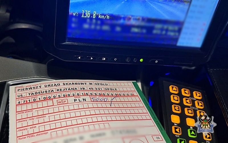 Wałbrzych: Pędził 136 km/h przy przejściu dla pieszych