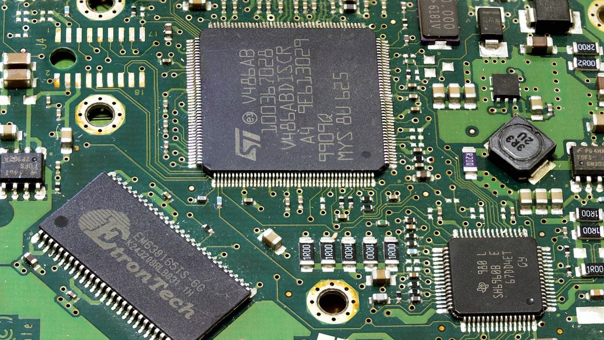 Bizmut zamiast krzemu. mat. poglądowy