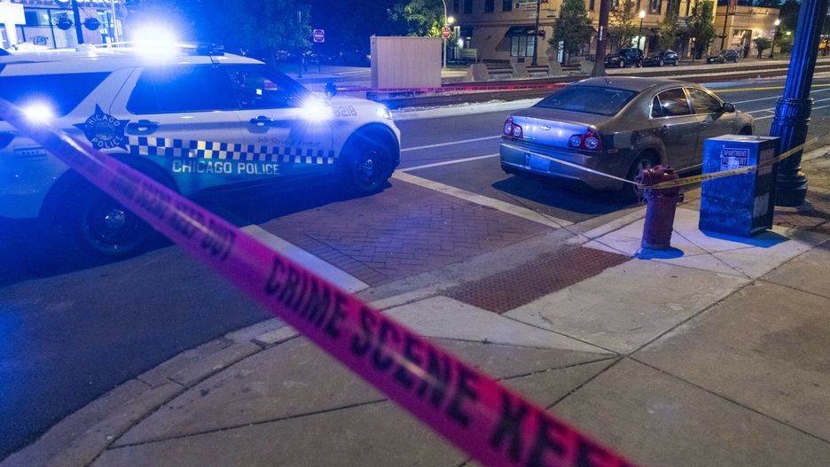 Temporary
Chicago police work the scene where the a 5-month-old girl was shot and killed in the South Shore neighborhood of Chicago, Friday, June 24, 2022. The baby is among the youngest victims of gun violence in Chicago. (Tyler Pasciak LaRiviere/Chicago Sun-Times via AP)
Chicago Sun-Times