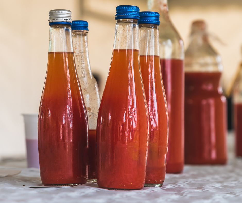 What properties does tomato juice have?