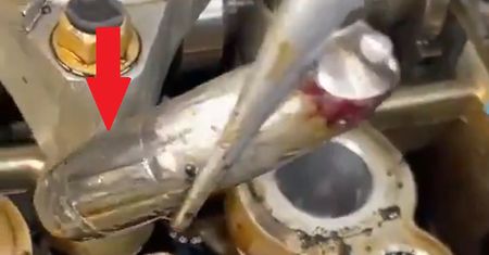 Ukraiński atak na Noworosyjsk. Dostało się nawet samochodom