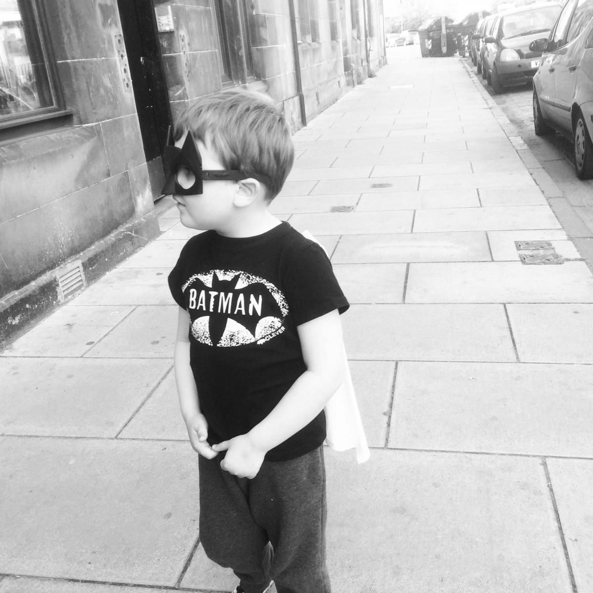 Autyzm wielokrotnie wiąże się z odczuwaniem czegoś mocniej lub słabiej