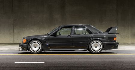 Legendarny Mercedes 190 E 2.5-16 Evolution II na aukcji za 200 000 dolarów