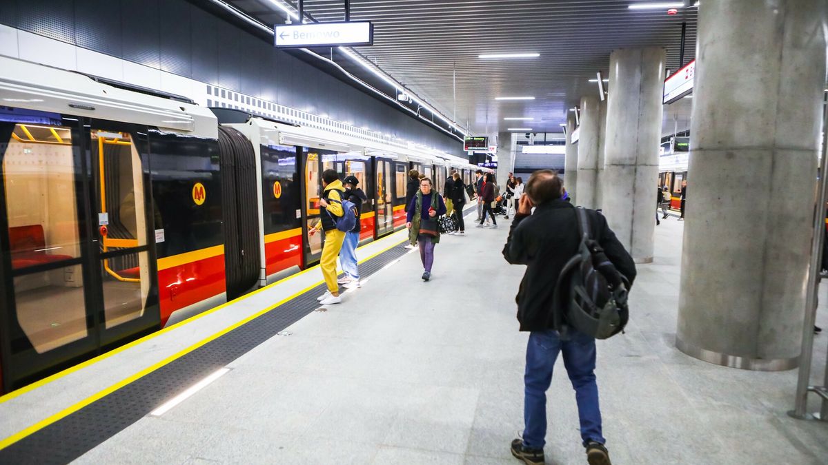 Na zdjęciu druga linia warszawskiego metra - jedna z największych inwestycji w Polsce, finansowanych z udziałem unijnych funduszy