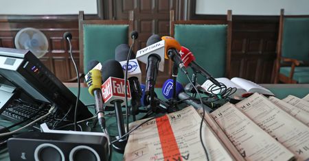 Ojczym latami krzywdził dziecko. Matka skazana, bo jej nie pomogła