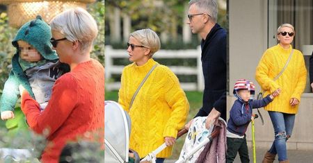 Stylowa Zielińska na jesiennym spacerze z synami i mężem